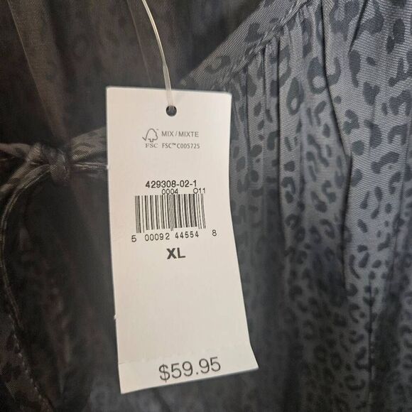 GAP Button-Front Tie Top XL Grey & Black Cheetah Print NWT - Picture 3 of 5